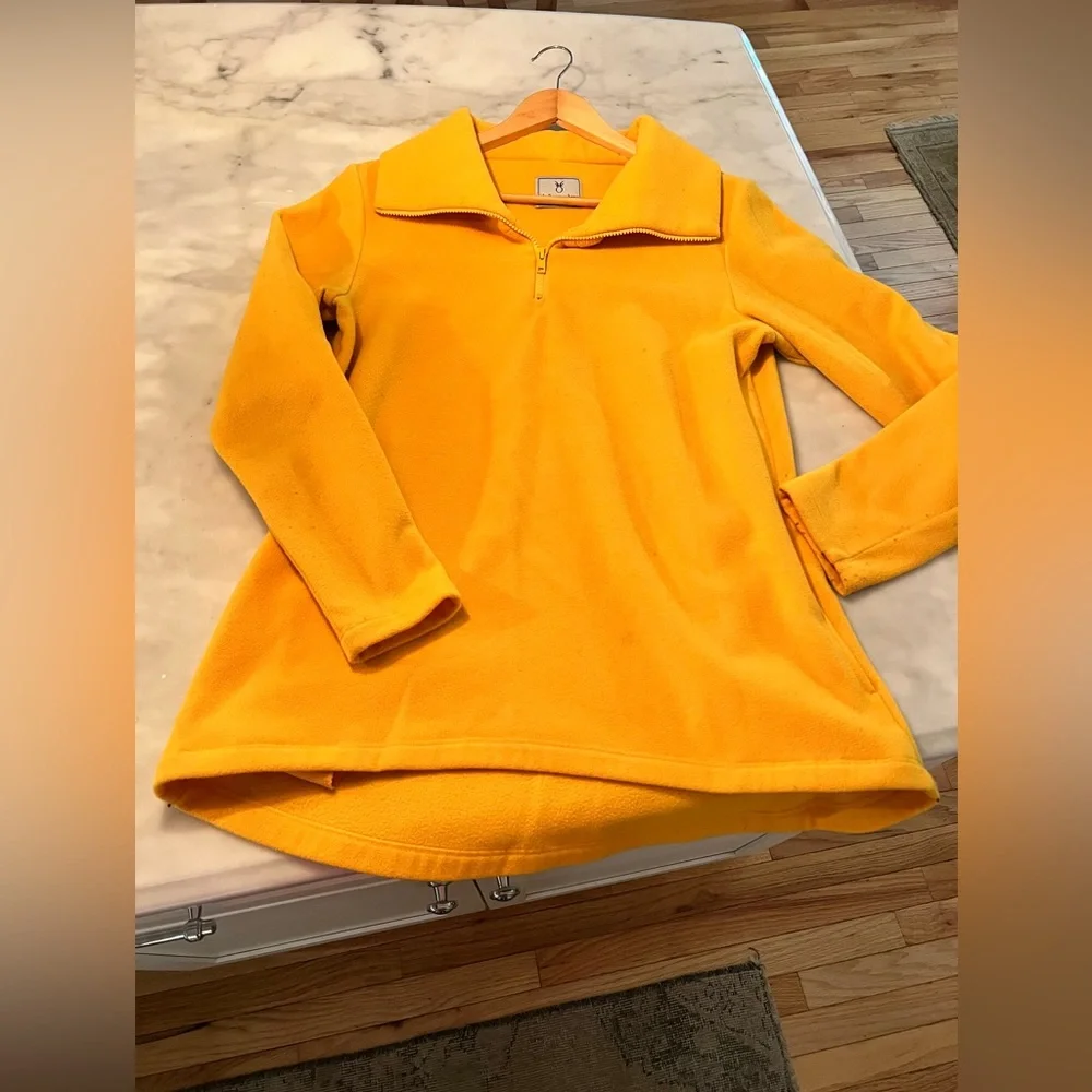 Dudley Stephen’s Prospect Pullover Marigold - Picture 4 of 6